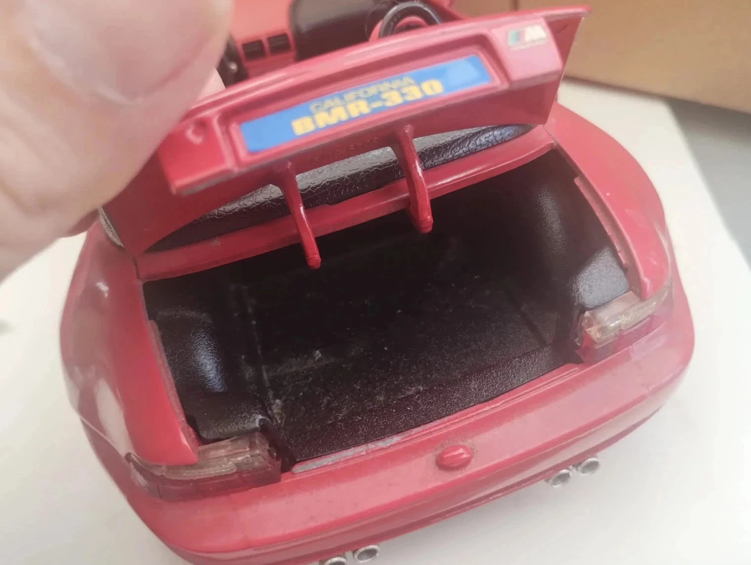 Lote de 2 carros de coleção, Ferrari e BMW, modelo 1/18 – photo 8